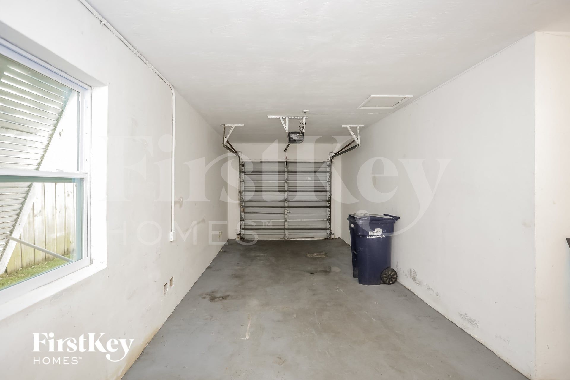 Building Photo - 10520 SW 199th St