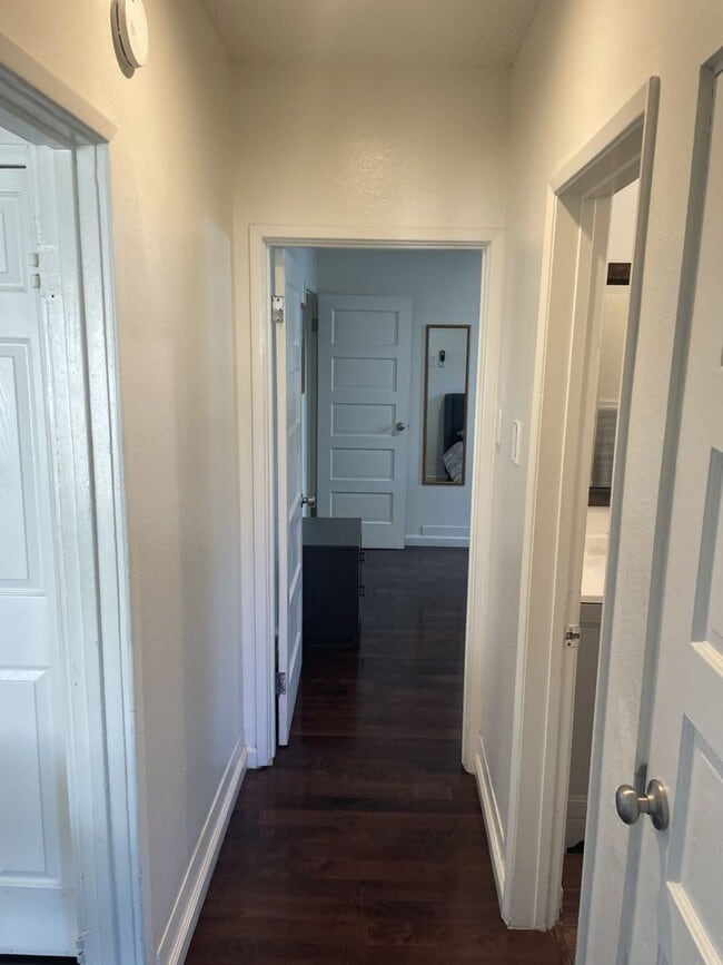 Building Photo - Wonderful Newly Remodeled 2 Bedroom House in Prime Alhambra Location