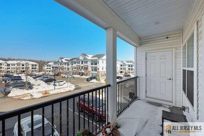 Building Photo - 421 Tavern Rd