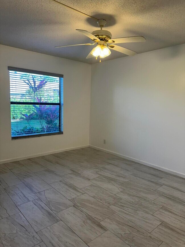 Building Photo - 3130 Millwood Terrace