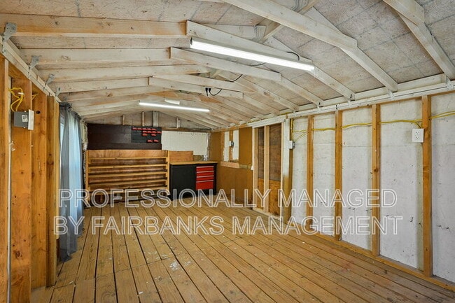 Building Photo - 1200 E 136th St