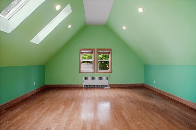 Building Photo - 72 Berkshire Rd