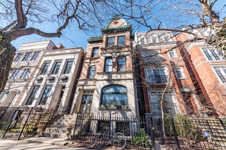 Building Photo - 1722 N Mohawk St