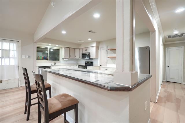 Building Photo - 1273 Valencia Ln