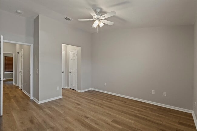 Building Photo - 8015 Ederville Cir