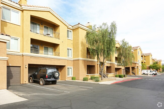 Building Photo - The Regents at Scottsdale