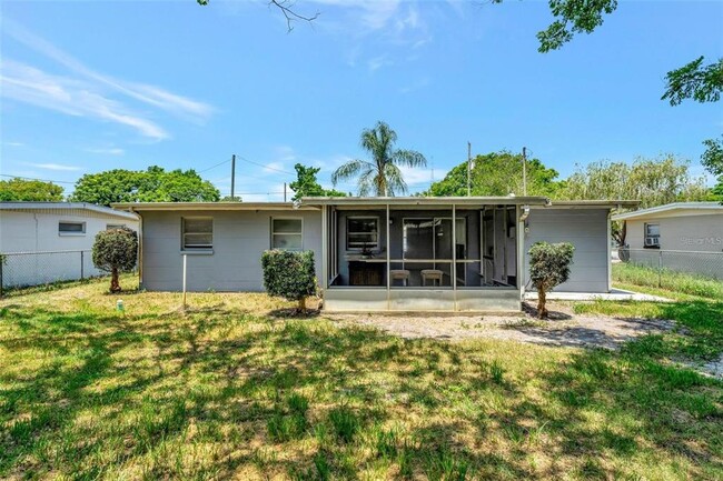 Building Photo - 11134 Harding Dr