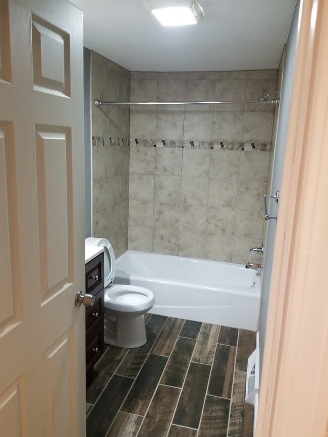 Building Photo - 1797 Cedaridge Dr