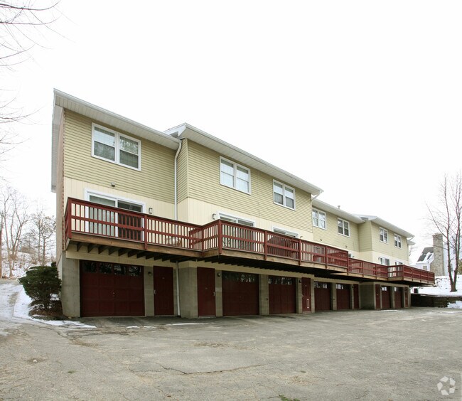 Building Photo - 161-175 Kinney St