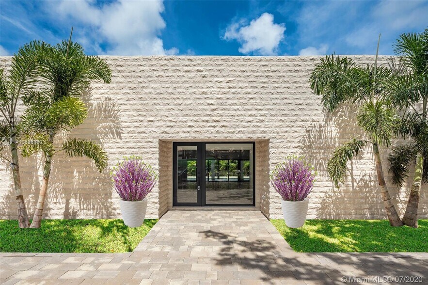 Building Photo - 13306 SW 58th Ct