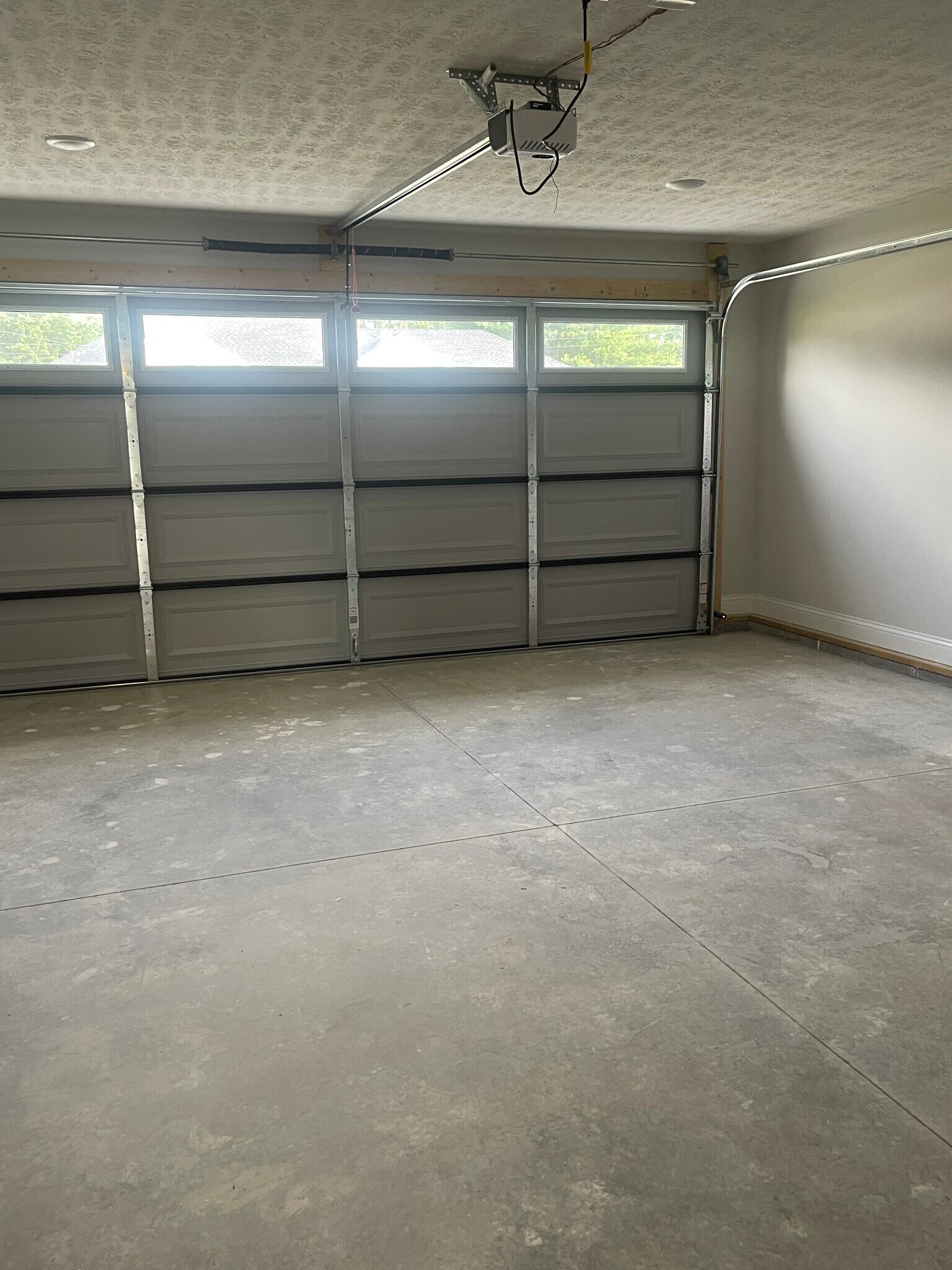 Building Photo - 715 Alexander Way