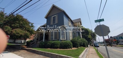 Building Photo - 412 W. First Street Apt A