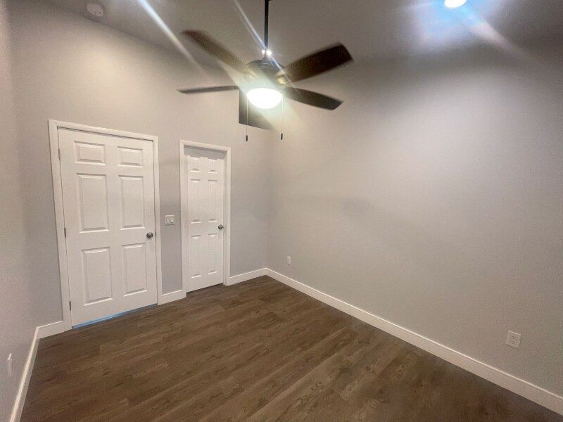 Building Photo - 9412 Saguaro Rd