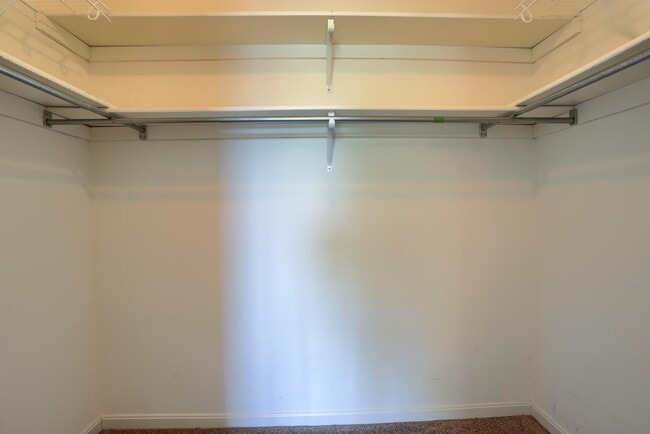 Building Photo - 226 Sparrow Rd