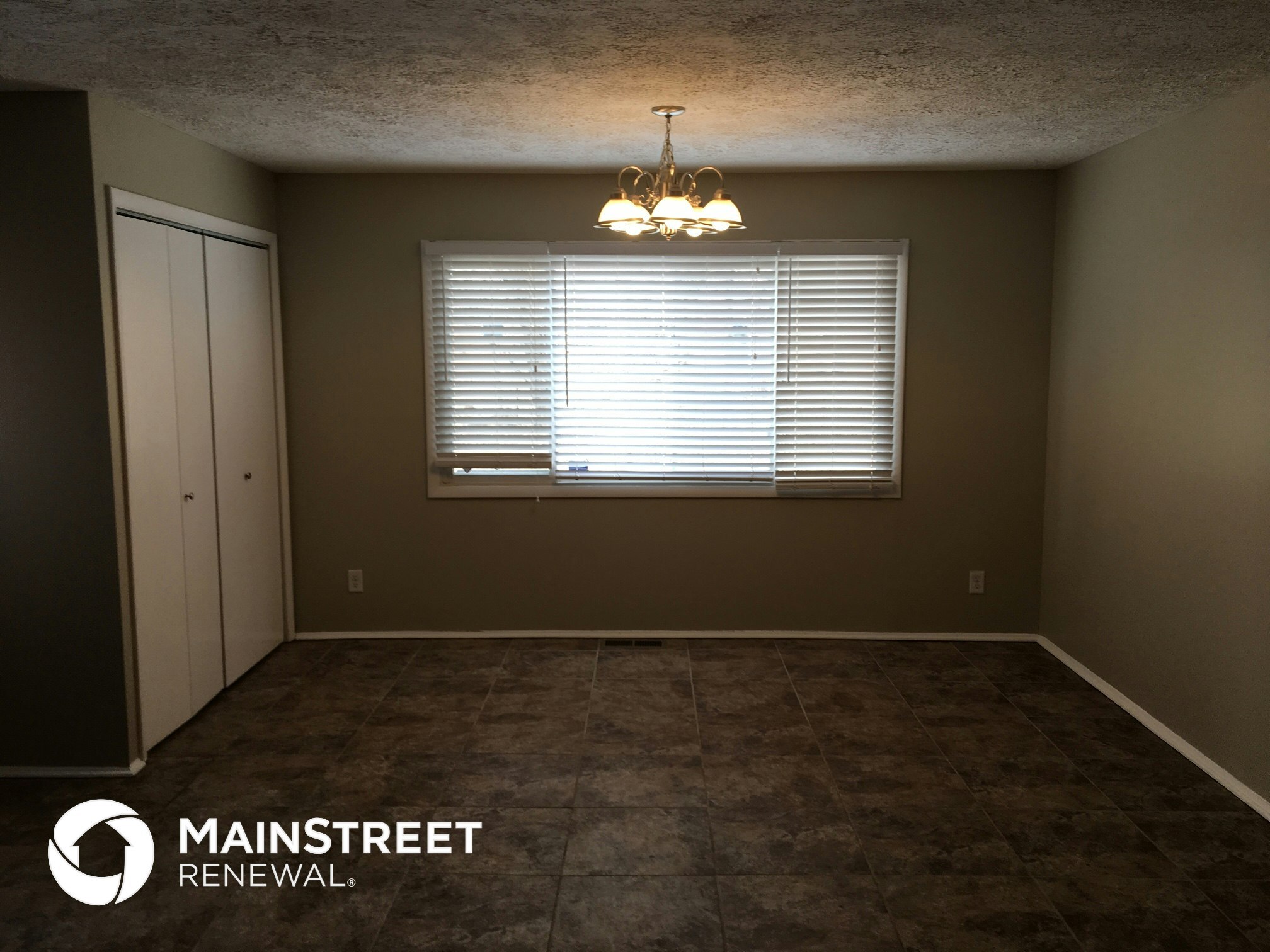 Building Photo - 2612 Springfield Dr