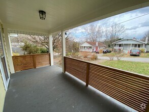 Building Photo - Woodfin - Traditional Bungalow with lot's ...