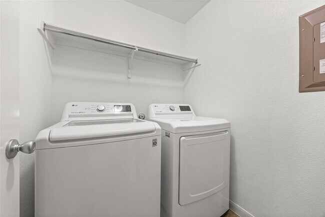 Building Photo - 6812 Donato Cove