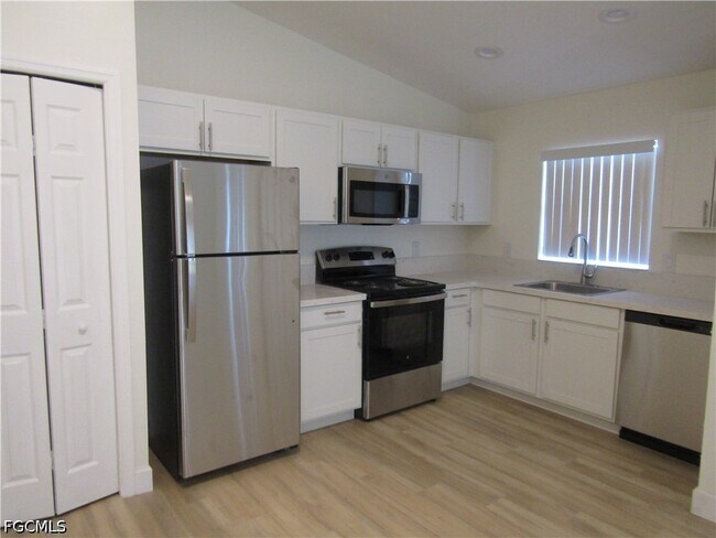 Building Photo - 4525 28th St SW