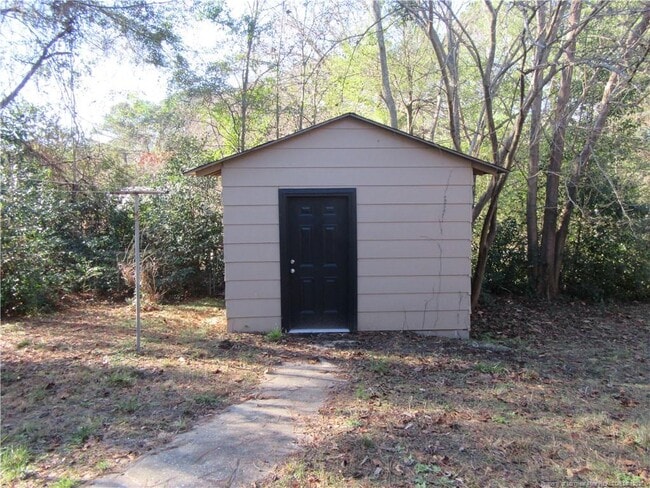 Building Photo - 2602 Dinsmore Dr