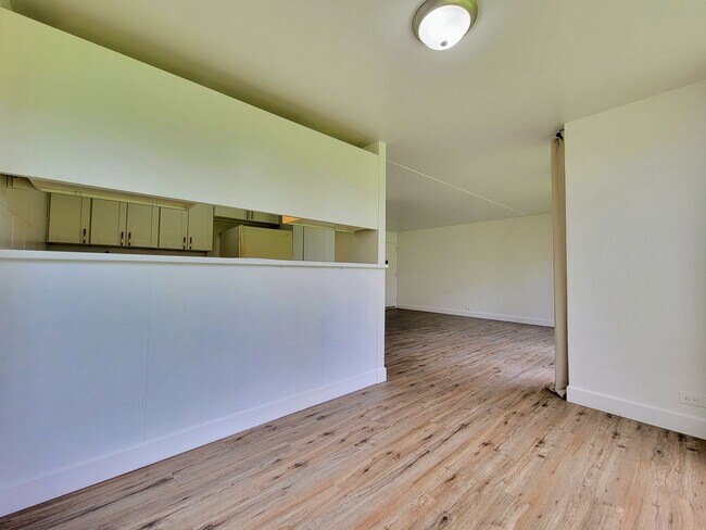 Building Photo - AVAILABLE | 2 Bedroom, 1 Bathroom, 1 Assig...
