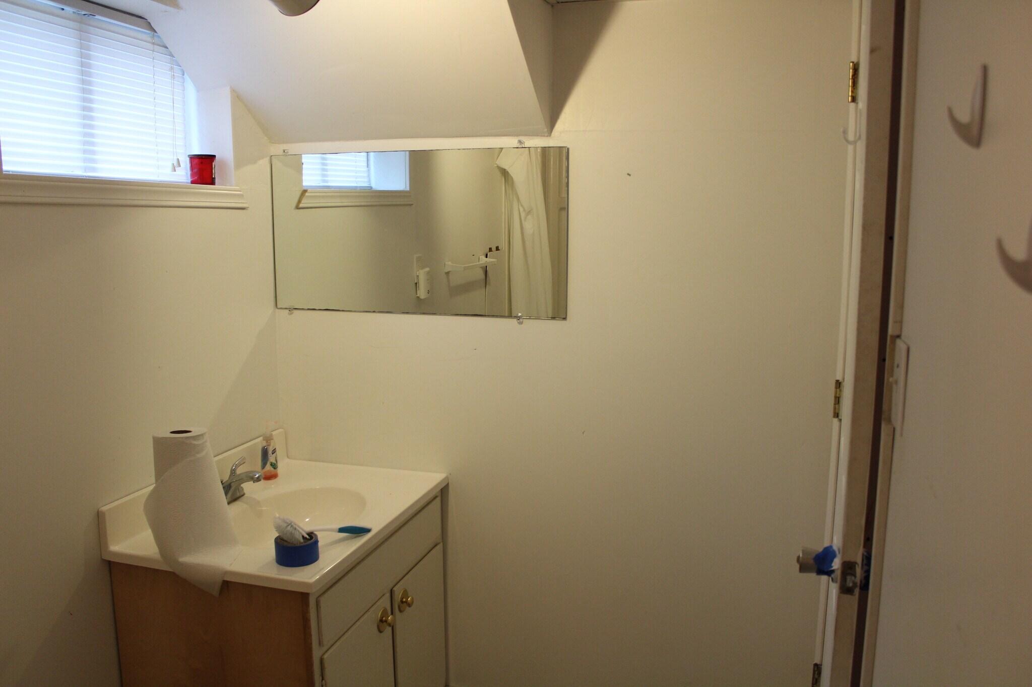 Bathroom #2 - 1129 W Carson St