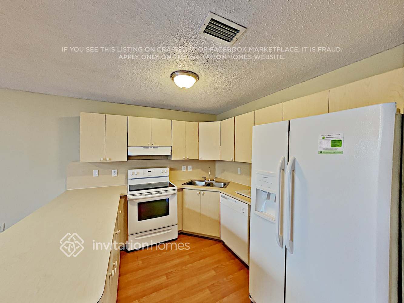 Building Photo - 8721 SW 159th Pl