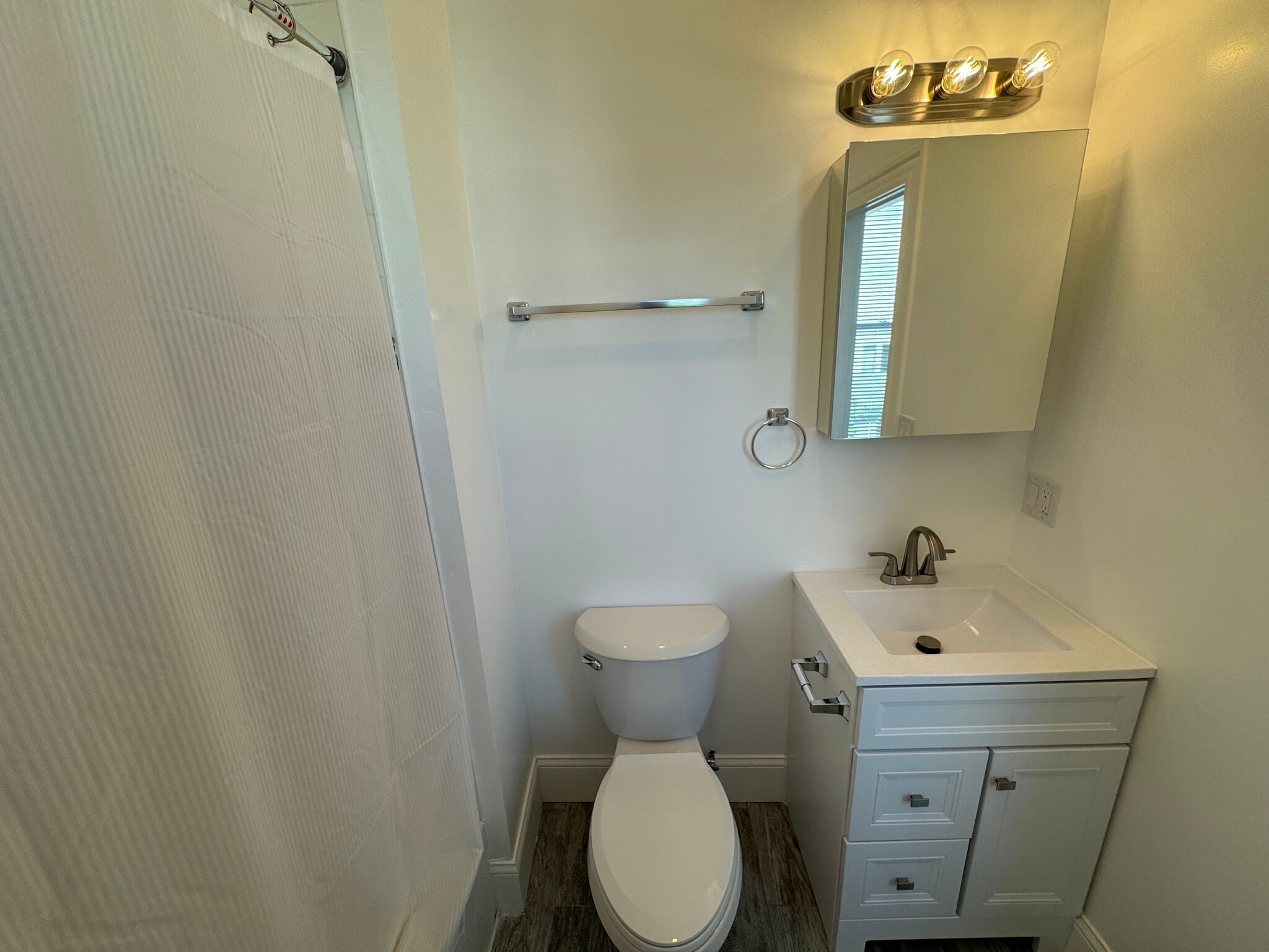 Building Photo - 29 Cameron Ave