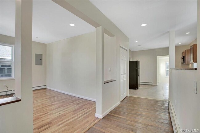 Building Photo - 304 Tower Ave