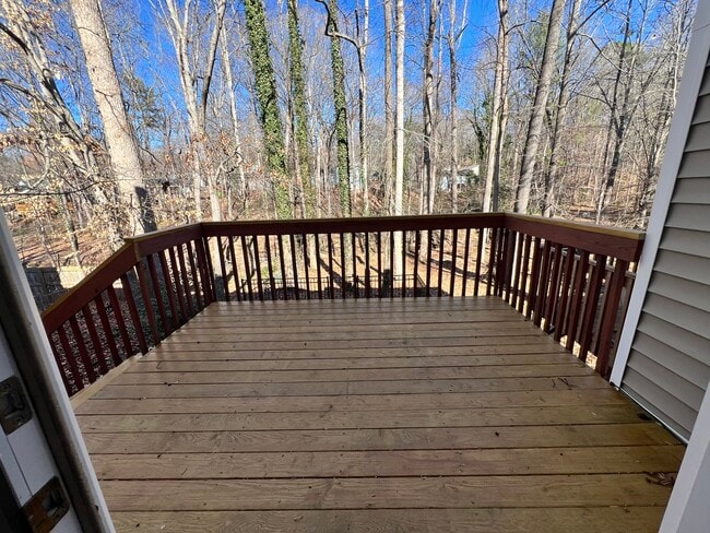 Building Photo - 7272 Shellburne Dr