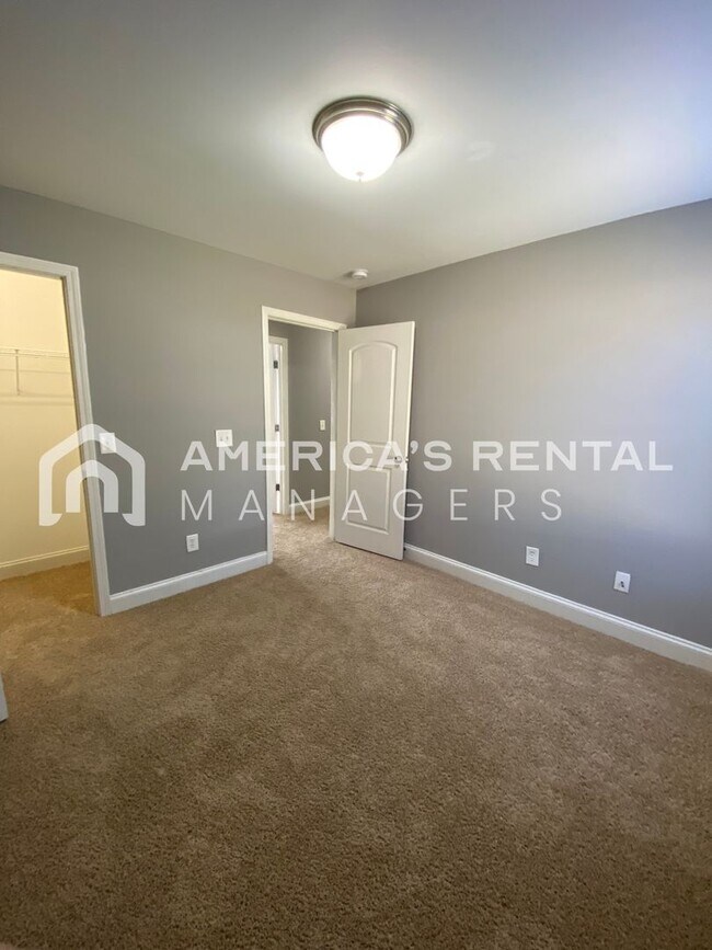 Building Photo - Home for rent in McCalla, AL!!! AVAILABLE NOW!!