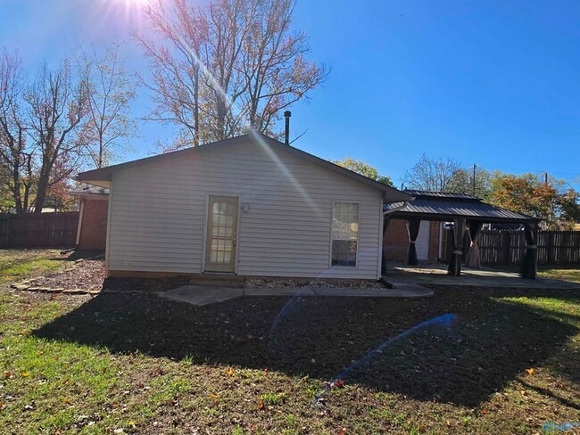 Building Photo - 159 Mallard Dr