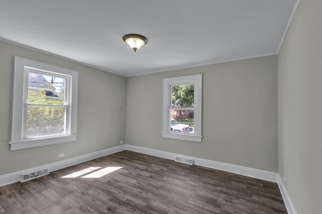 Building Photo - Newly renovated 3 bed, 1 bath ranch