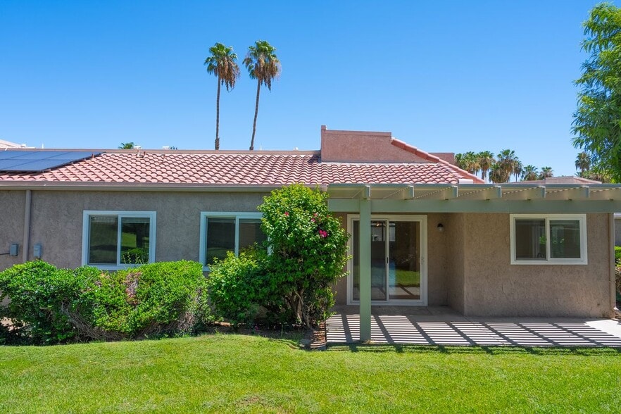 Building Photo - 74755 San Cristoval Cir