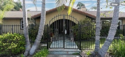 Building Photo - Single story 4 bedroom home with large floorplan and a backyard made for entertaining