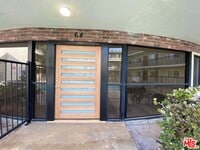 Building Photo - 13400 Cordary Ave