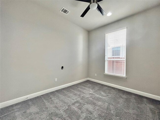 Building Photo - 9313 Kyles Stake Rd