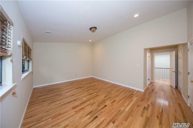 Building Photo - 69 Northgate Cir