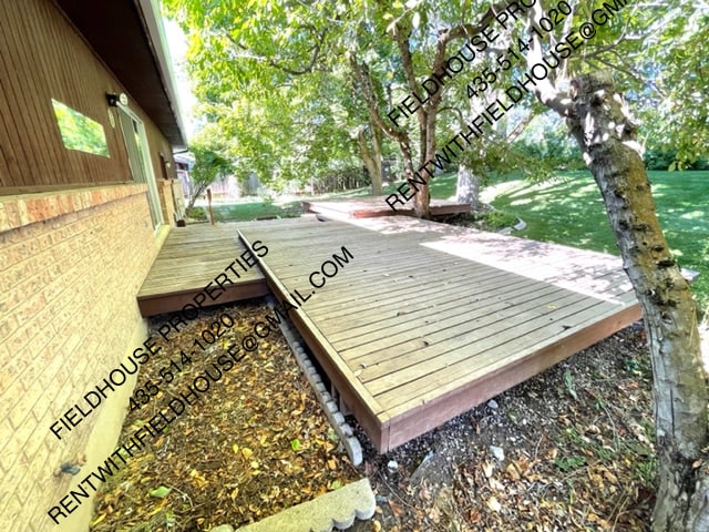 Building Photo - 1760 Foothill Dr