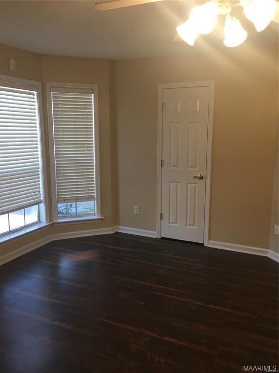 Building Photo - 6400 Chaprice Ln