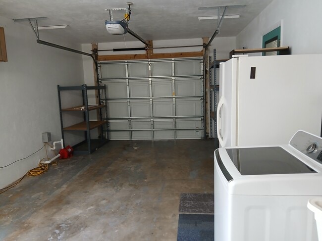 Building Photo - 5682 45th Ave N