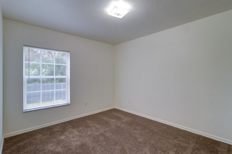 Building Photo - 8147 46th Ave N