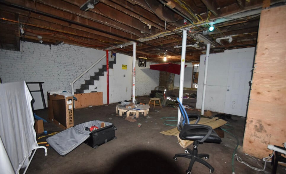 Building Photo - 22 Wadsworth St