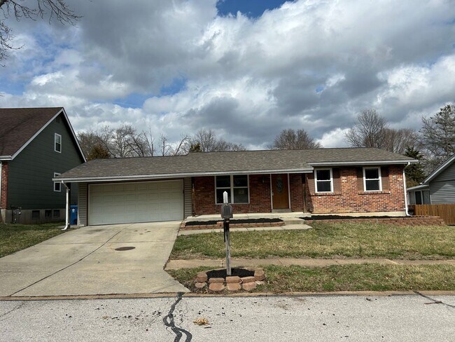Primary Photo - 691 WALNUT POINT DRIVE | BALLWIN 63021