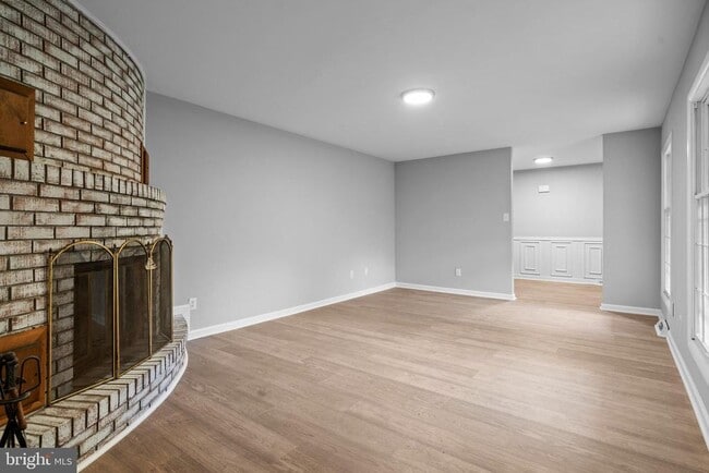 Building Photo - 7795 Penn Manor Ct
