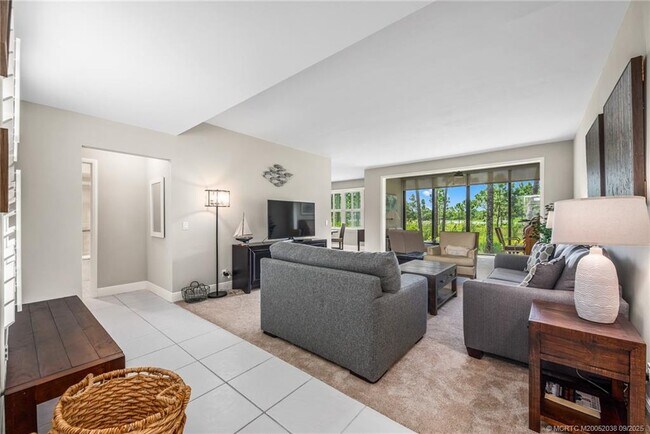 Building Photo - 13226 Harbour Ridge Blvd