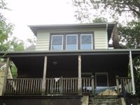 Building Photo - Treetop views in North Avondale