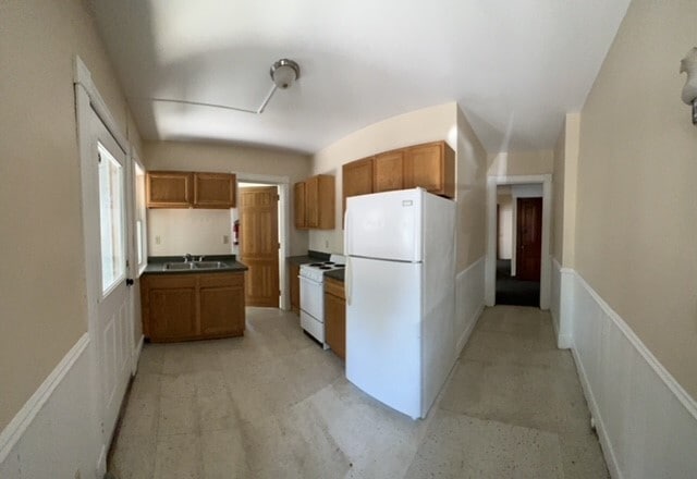 Building Photo - 9 Hickok Pl