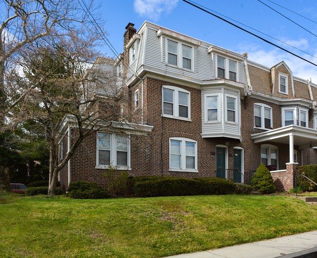 Building Photo - 2101 N Tatnall St