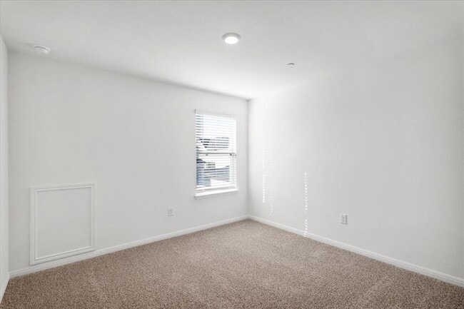 Building Photo - 2510 Ophelia Levi Ln