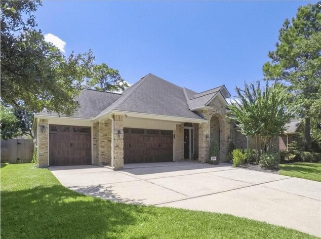 Building Photo - 11711 Canyon Bend Dr